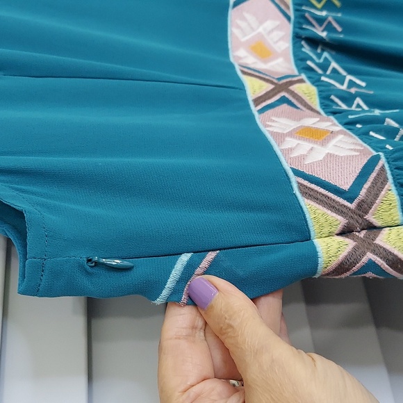 Sundance Dress, Size 16, Teal Blue Sleeveless, Embroidered Southwest Style Vneck - Picture 8 of 9